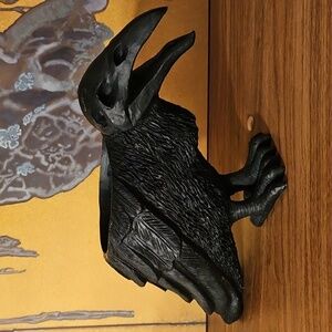 Black Vulture Decorative Pot